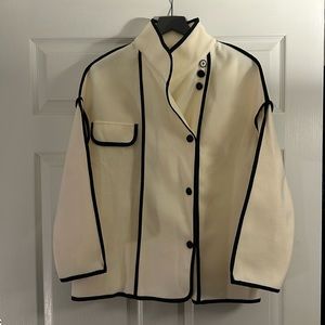 STYLEWE oversized jacket Ivory with black accents